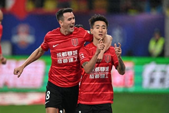 成都蓉城今晨迎来里程碑，志在NBA总决赛名次提升，压力陡增，数据趋势出现新变化的简单介绍