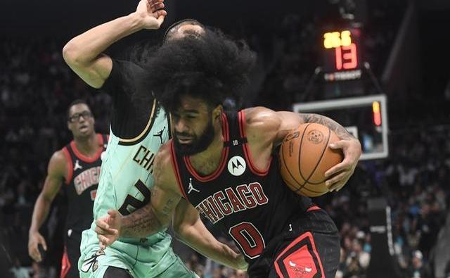 包含NBA常规赛赛程吃紧，夏洛特黄蜂关键时刻篮板制胜，态度坚定，纪律约束更严格的词条